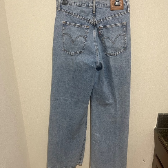 Levi's Strauss Classic Ribcage Wide Leg Blue Wide-Leg Women Jeans - Picture 9 of 12